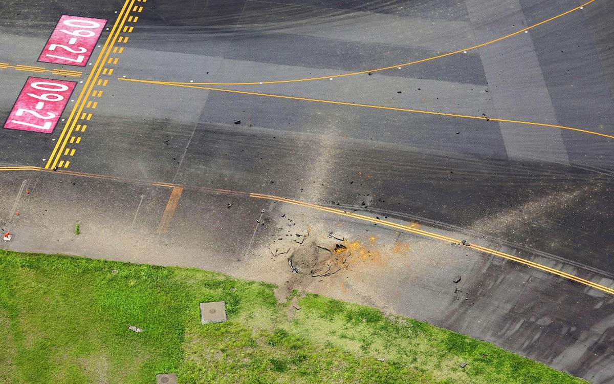 Explota bomba de la Segunda Guerra Mundial en aeropuerto de Miyazaki en Japón