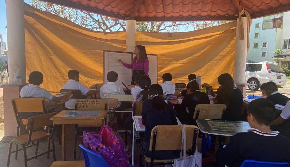 La titular de la SEE manifestó que no existen en la entidad las escuelas de palitos