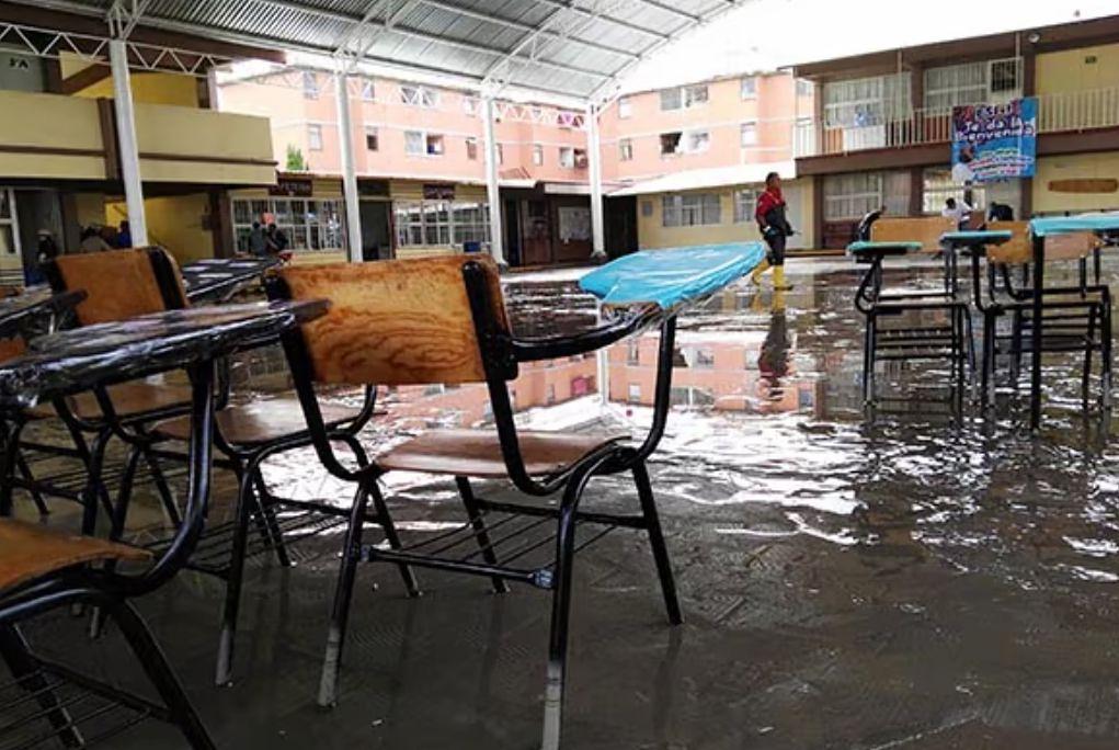 limpieza tras huracán John escuelas Michoacán