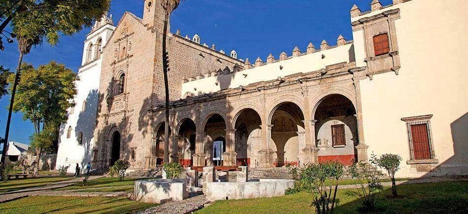 Los 10 Pueblos Mágicos de Michoacán - iglesia