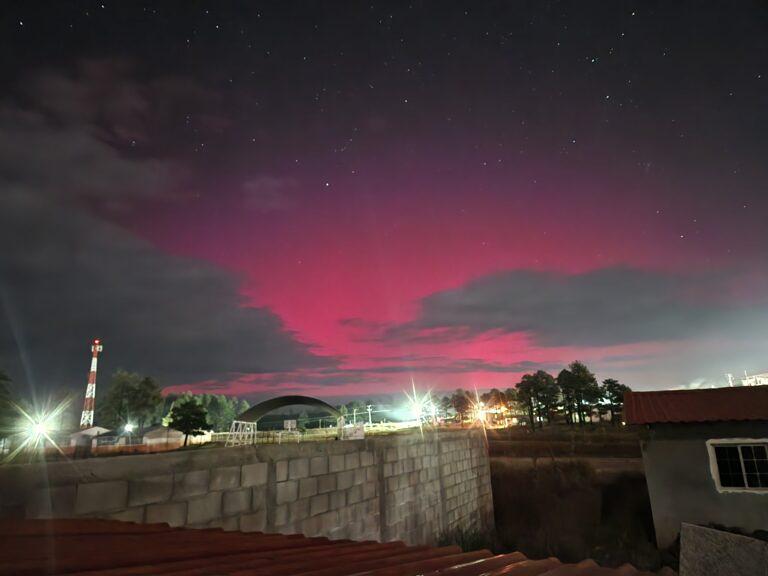 población se cautivó con Aurora boreal en varias regiones de México