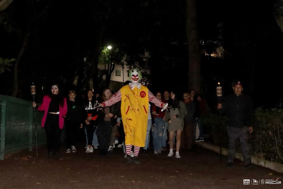 recorridos nocturnos en el zoológico de Morelia