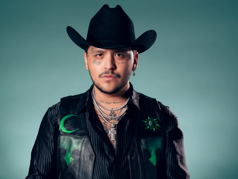 Revelan el motivo por el que Christian Nodal requirió hospitalización