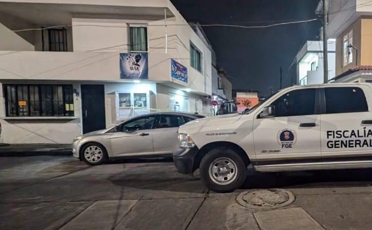 Tendero es baleado durante violento robo, en Uruapan