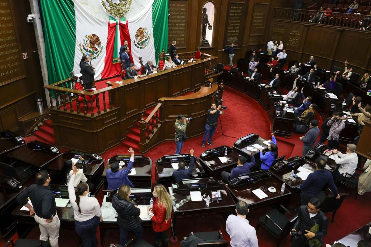 alternancia de género gubernatura Congreso Michoacán