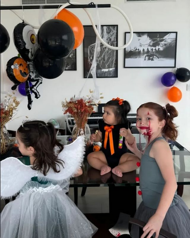 Cazzu celebró Halloween junto a su hija Inti y lo comparte en redes