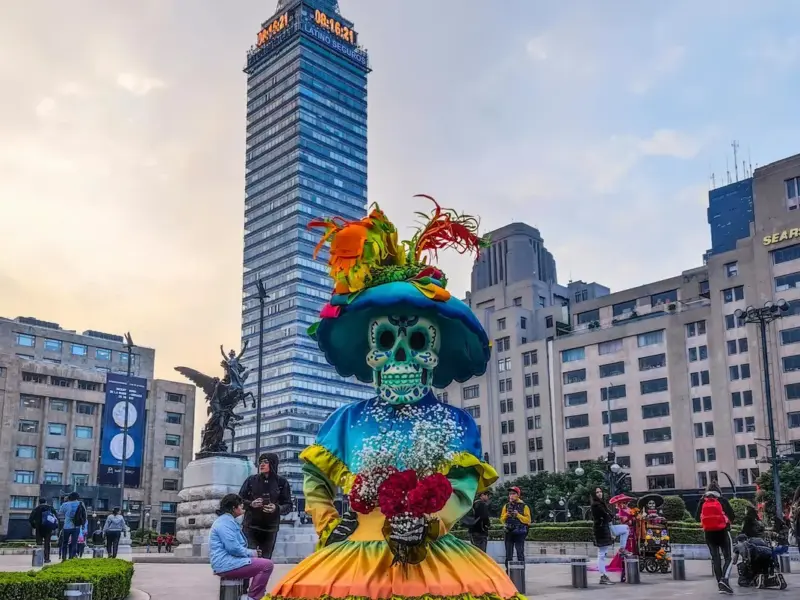 Desfile de Día de Muertos 2024 en CDMX convocó a 1,3 millones de personas