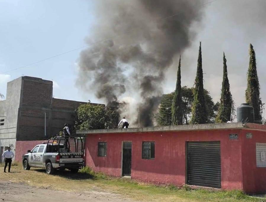 Policía y Bomberos Controlan Incendio de hoy en Morelia.