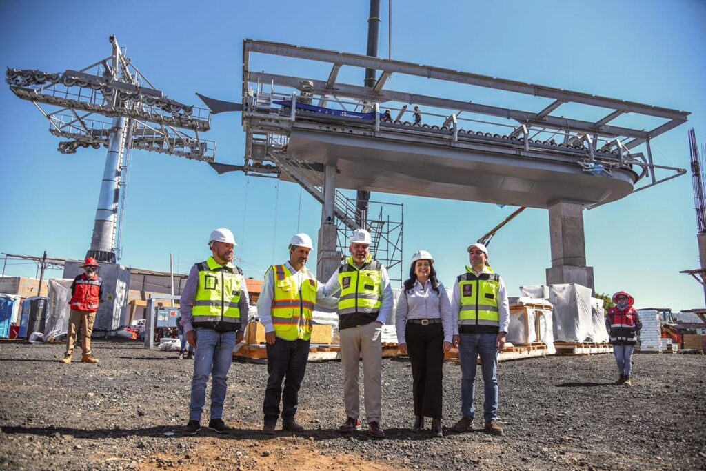 Primera estación del cablebús de Uruapan, presenta un avance del 80%