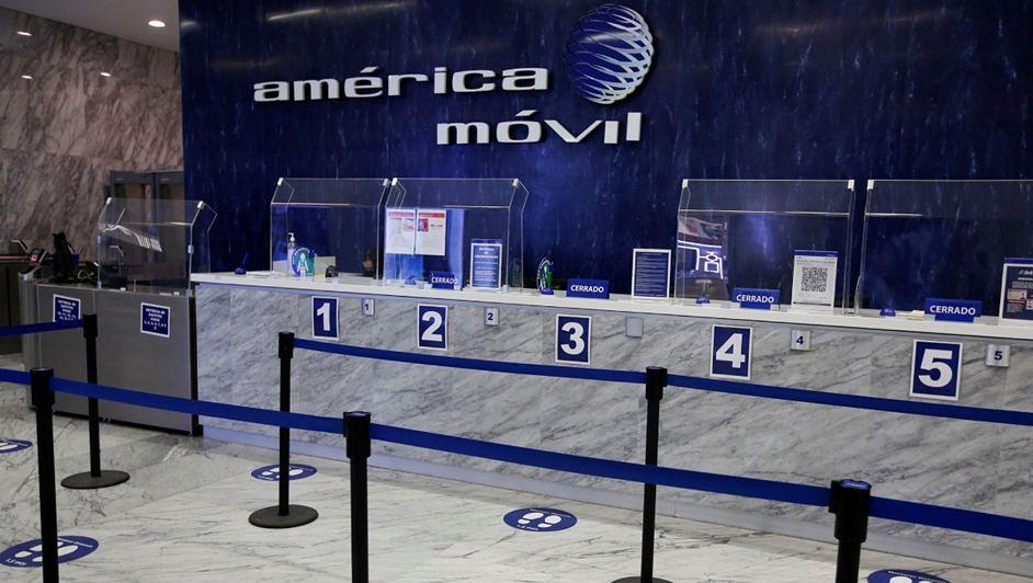 reformas América Móvil contratos forzosos