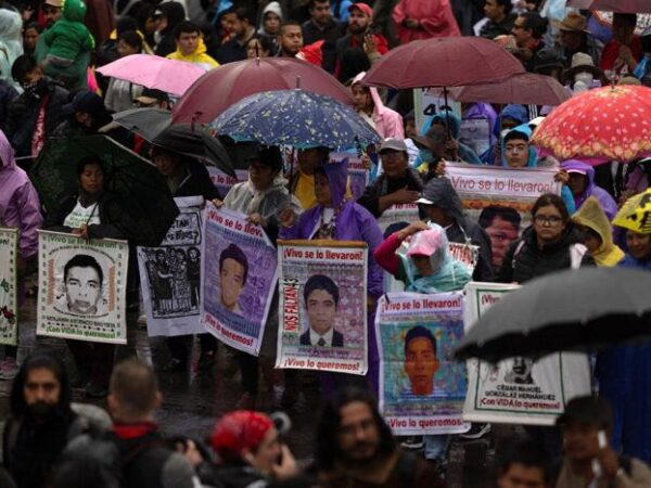 Sheinbaum y padres de los 43 de Ayotzinapa se reunirán por primera vez