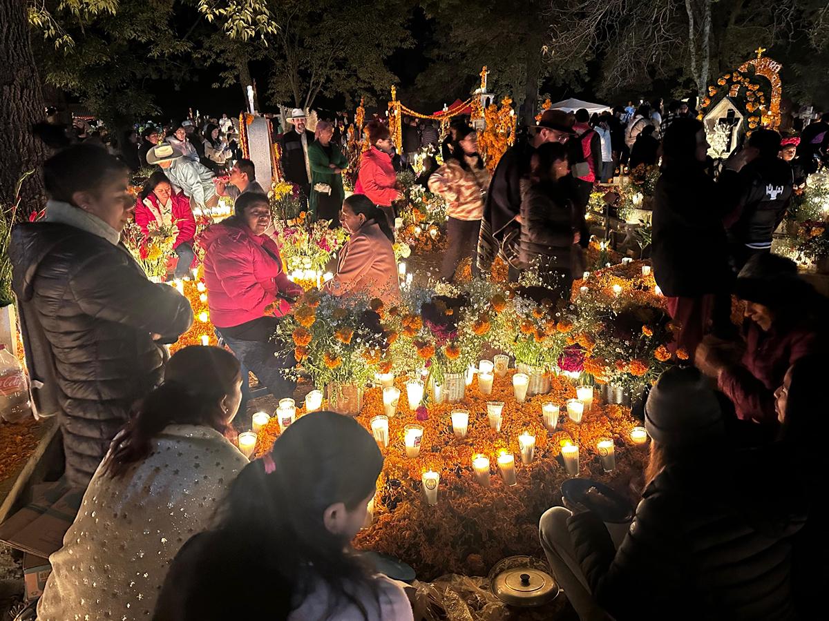 Superó Michoacán expectativas turísticas durante Noche de Muertos