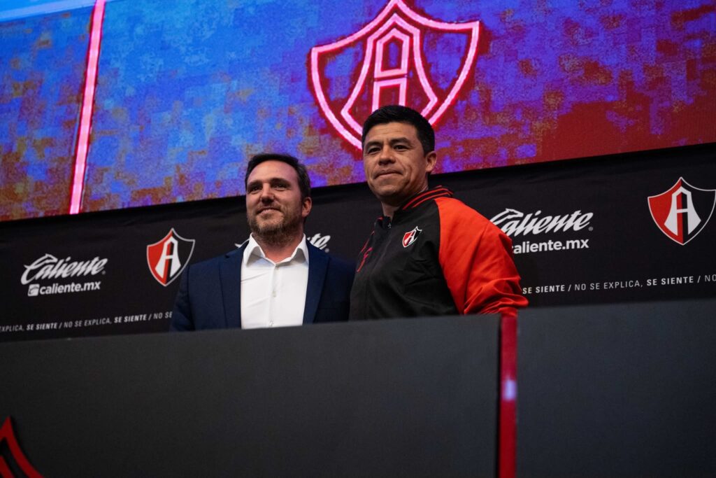 Presentan a Gonzalo Pineda como nuevo Director Técnico (DT) del Atlas