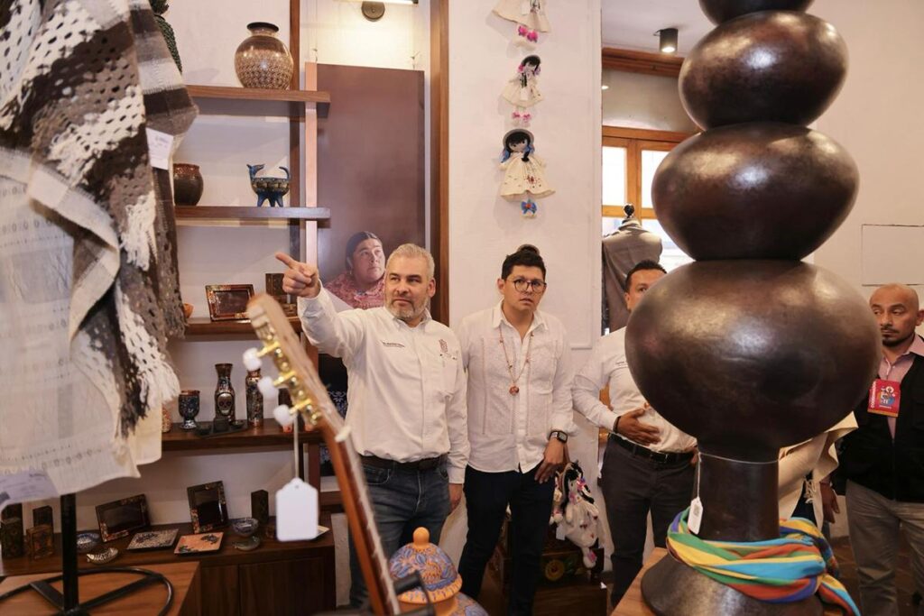 Abre tercera tienda de Casa de las Artesanías en Zamora