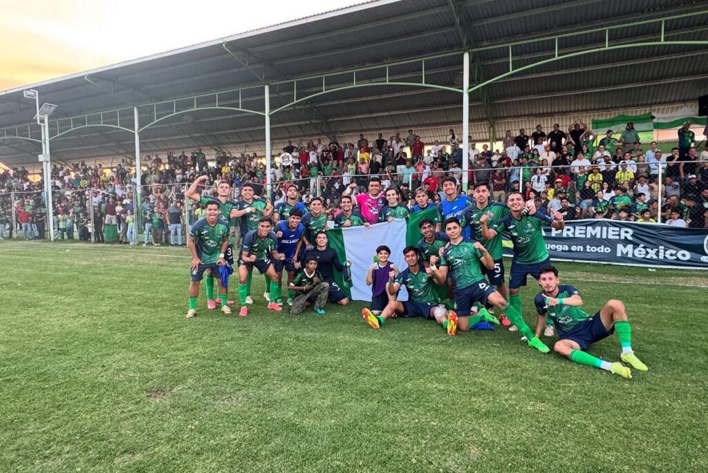 Aguacateros de Peribán campeones Liga Premier-2