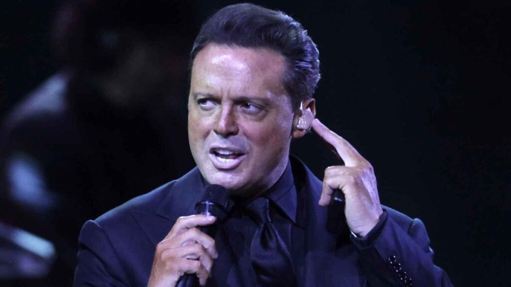 Asalto o roban a Equipo de Luis Miguel en Veracruz