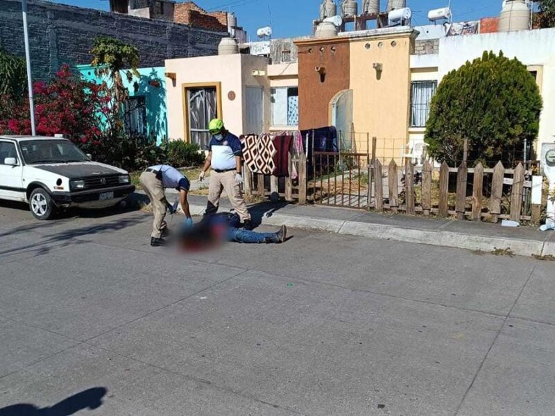 Asesinan a balazos a joven en el Fraccionamiento Altamira de Zamora