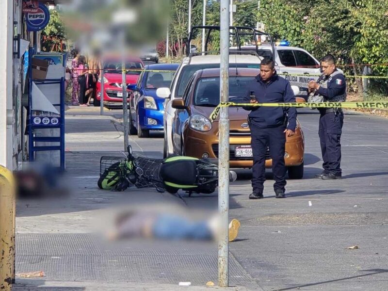 Asesinan a dos motociclistas en el Fraccionamiento Acanto II de Zamora 1