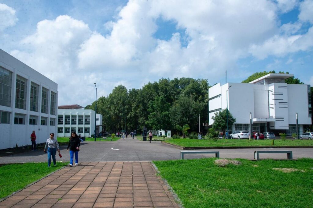 Bedolla inauguró en 2024 campus universitarios de Zamora y Uruapan tras abandono