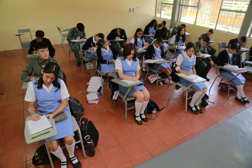 casi de 40 mil mdp el presupuesto 2025 para Educación en Michoacán