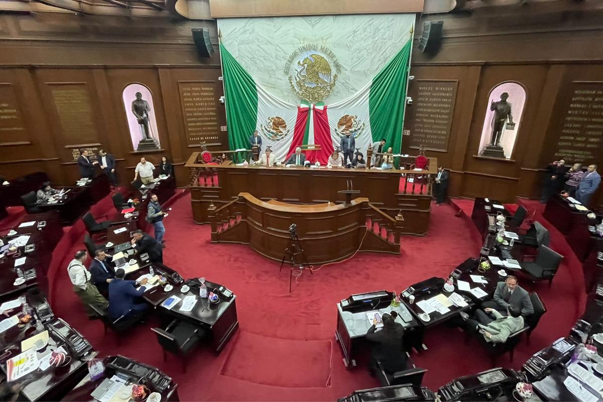 Continúan jaloneos políticos en Congreso por TEEM