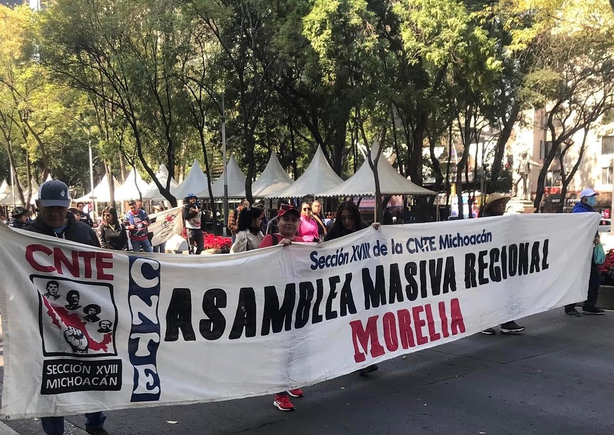 Continúan manifestaciones de la CNTE Michoacán en CDMX