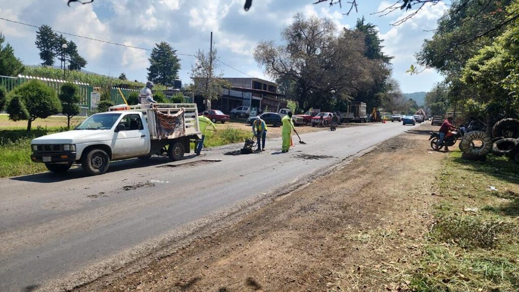 El mantenimiento carretero en Michoacán