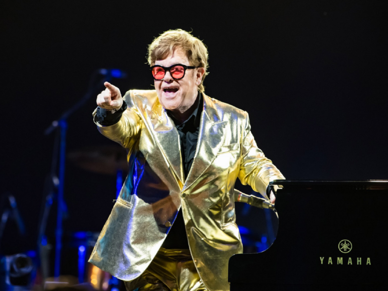 Elton John es nombrado Icono del Año 2024 por la revista Time