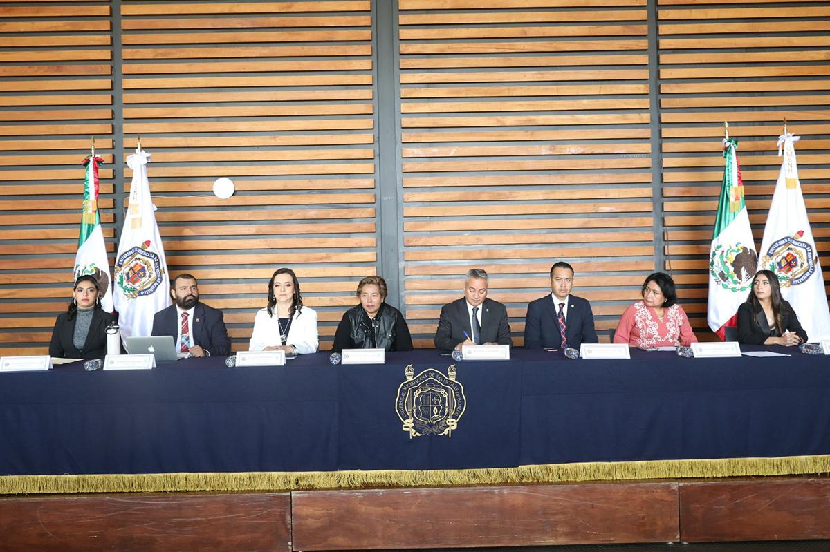 Graduados de Ingeniería Ambiental UMSNH: Formación y Compromiso