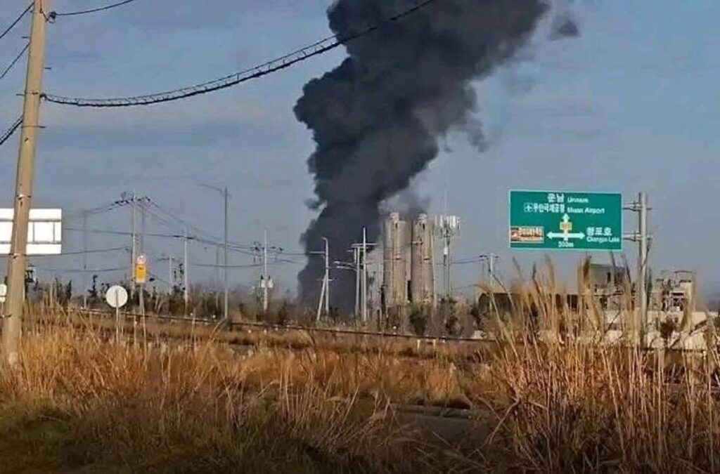 Impactante video: Avión Boeing 737-800 de Jeju Air se estrella en Corea del Sur