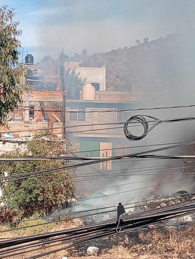 incendio choza Ampliación Mil Cumbres Morelia 1