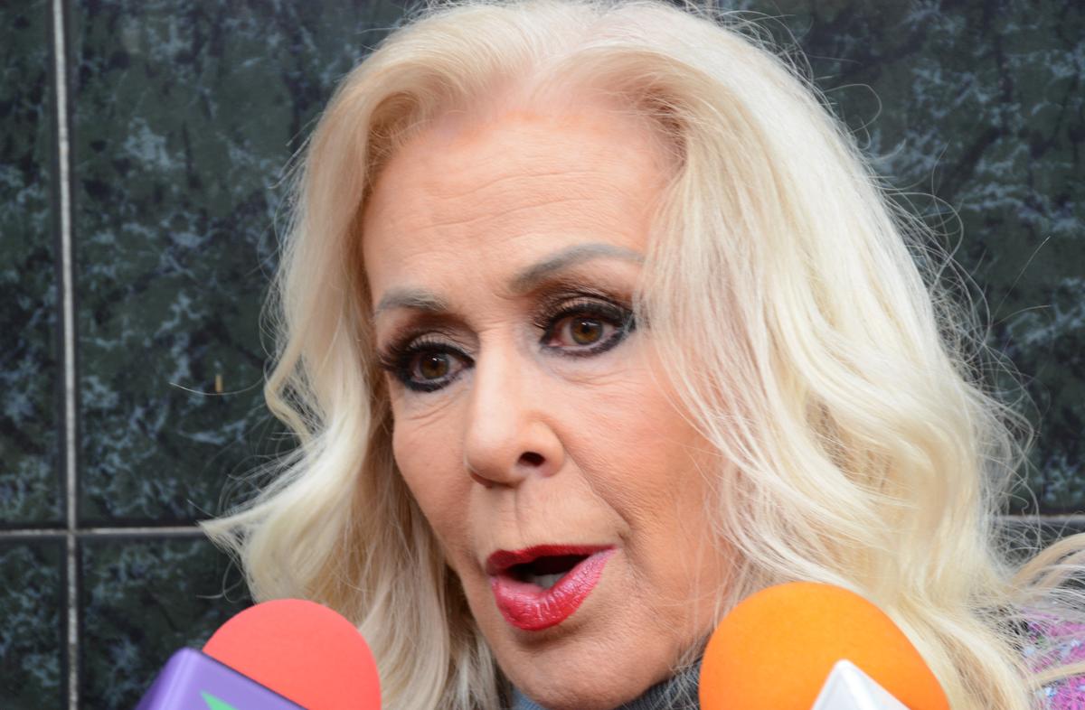 Laura Zapata se lanza contra Angélica Rivera