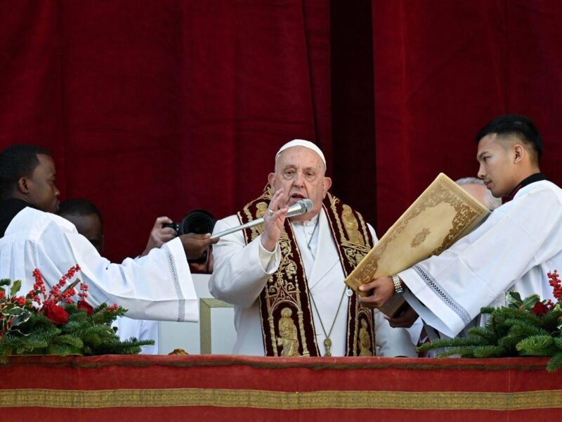 Mensaje del Papa en Navidad: que callen las armas en Ucrania y en Oriente Medio