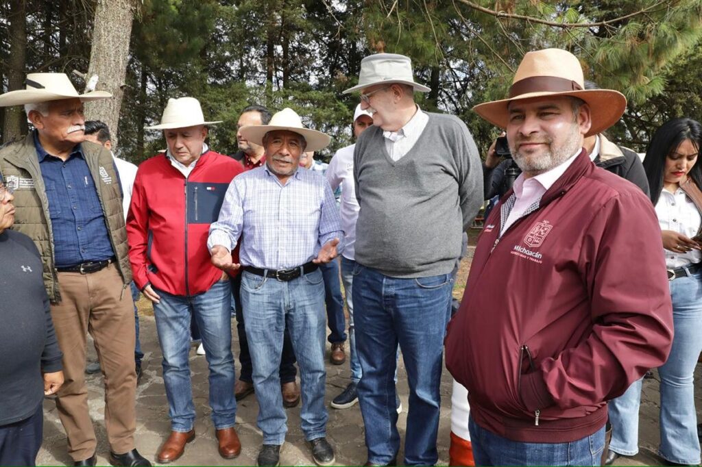 Michoacán y Sader impulsan el desarrollo sostenible del lago de Pátzcuaro