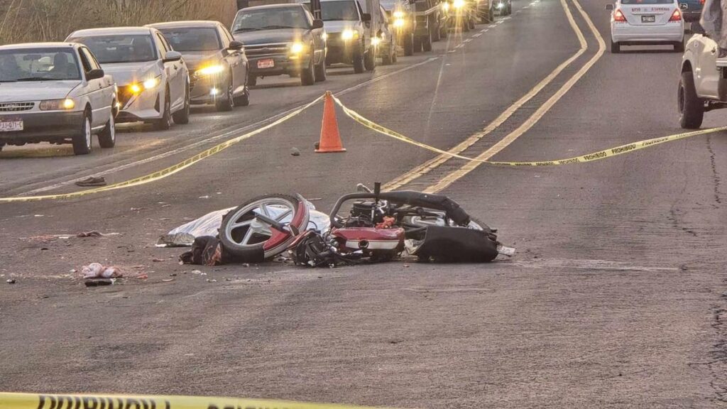 motociclista es atropellado y muere en la Zamora - Morelia