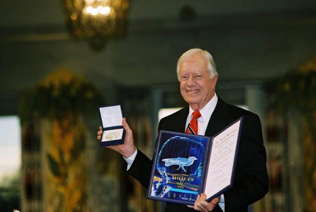 Muere el Ex Presidente de Estados Unidos Jimmy Carter, a la edad de 100 años-1