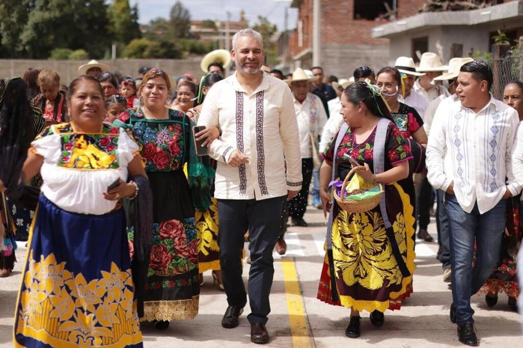 Reforma histórica amplía y consolida derechos de los pueblos indígenas: Bedolla