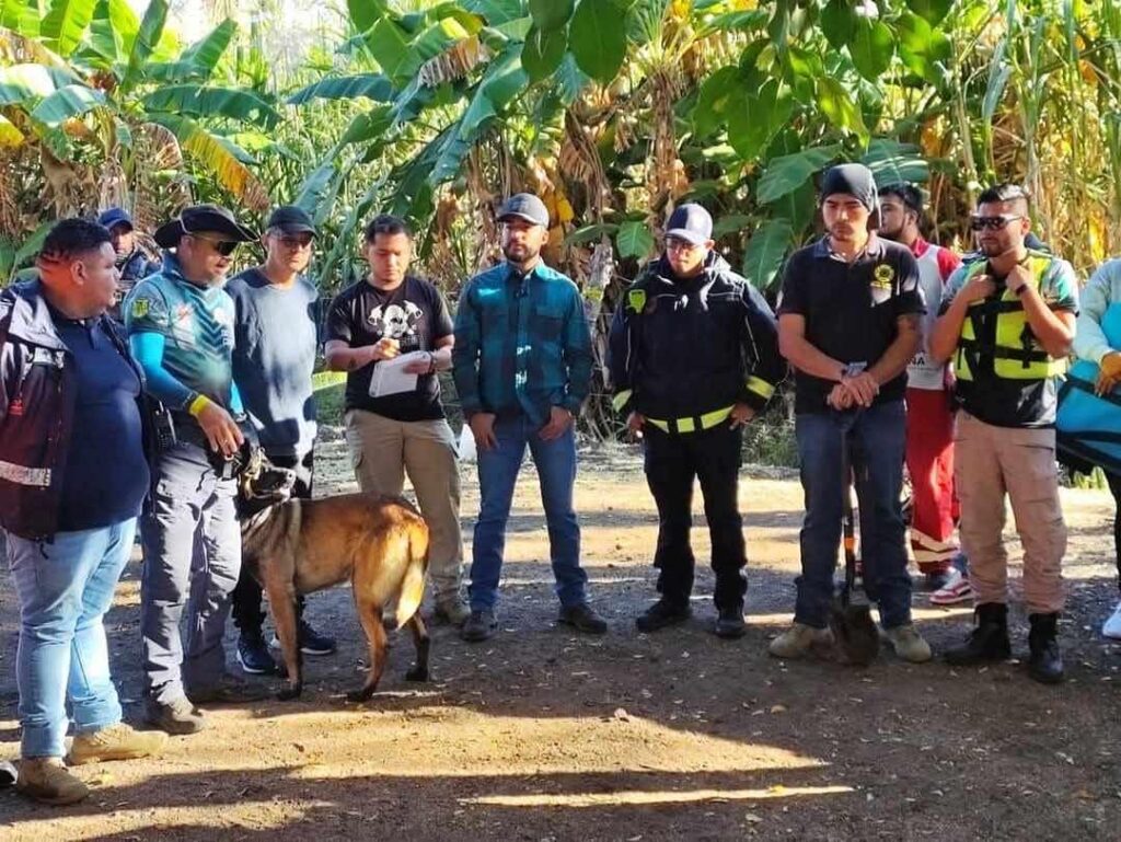 Rescatan cuerpo del otro joven ahogado en Los Chorros del Varal en Los Reyes, Michoacán 3