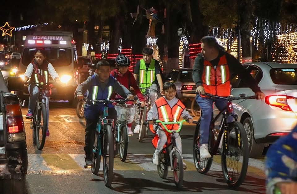 Rodada Nocturna Quiroga posada navideña