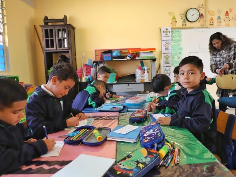 SEE de Michoacán asegura el tercer ciclo escolar completo