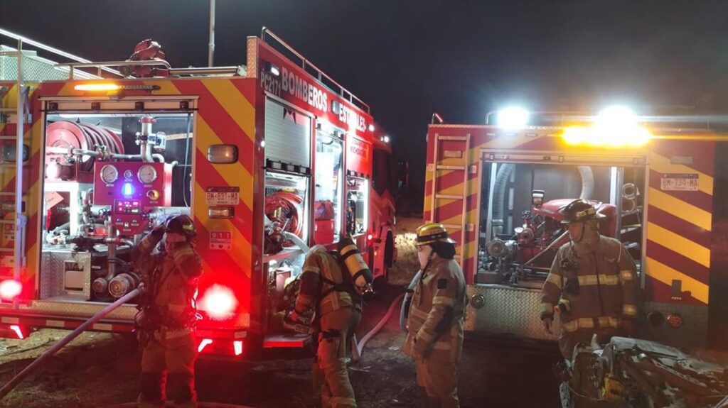 sofocan fuego del corralón en la colonia Francisco Villa, Tarímbaro