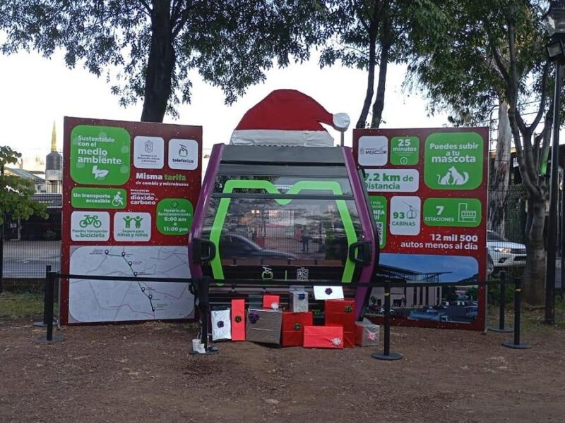 Súbete a la cabina del teleférico; está en la Villa Navideña del Ceconexpo Morelia