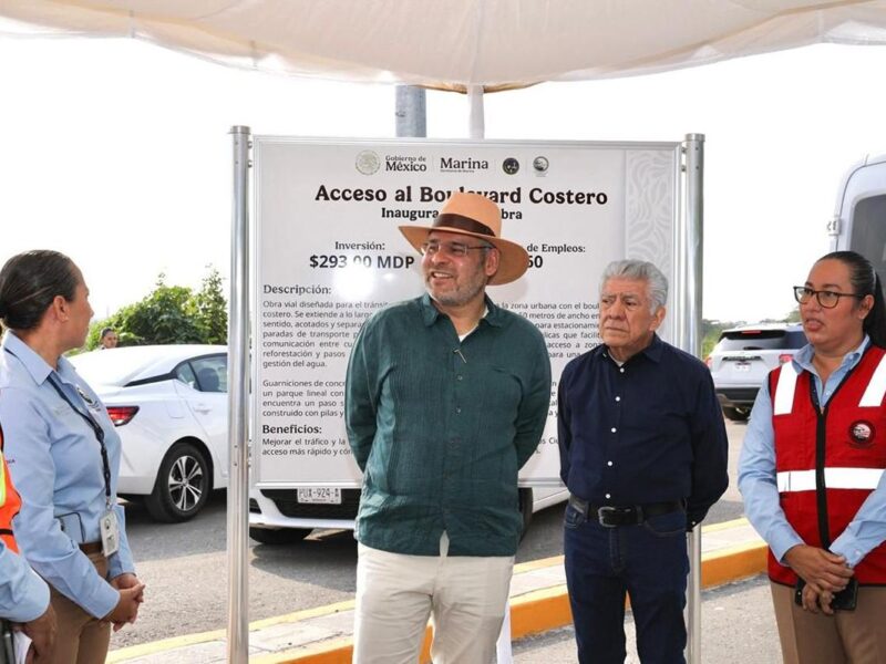 Supervisa Bedolla acceso al bulevar Costero en Lázaro Cárdenas