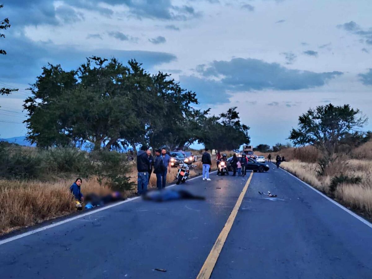 Un muerto y una lesionada tras accidente de motocicleta, en Ecuandureo