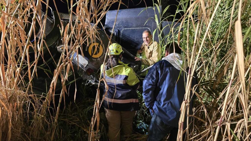 accidente de tráiler con aguacate-3