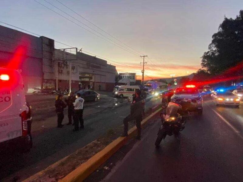 accidente Motociclista cae en bache y queda malherido-2