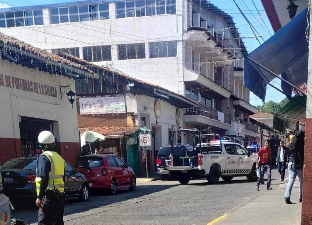 casa de empeño y tienda de autoservicio en Uruapan 1