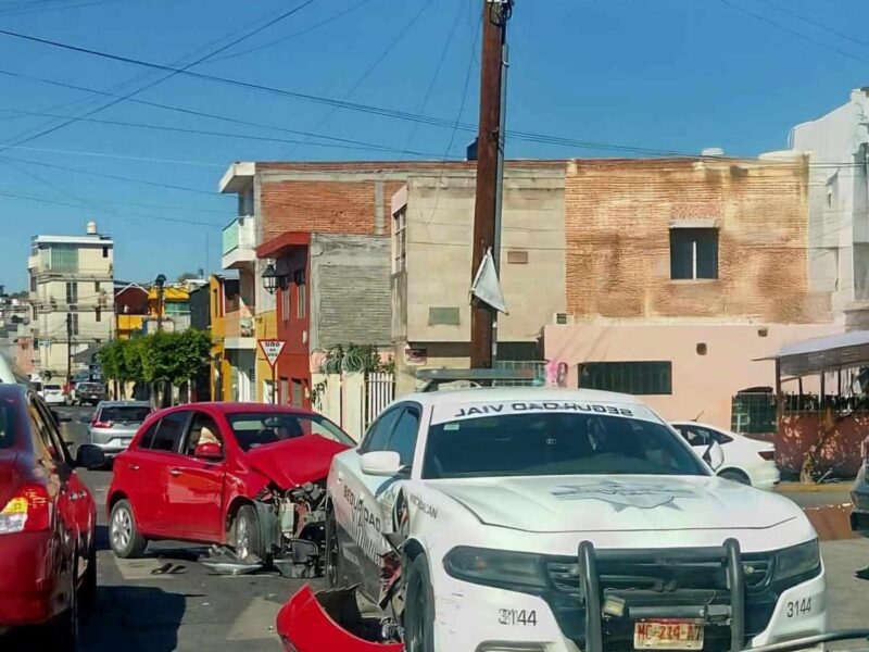 choque eauto patrulla colonia Vasco de Quiroga Morelia