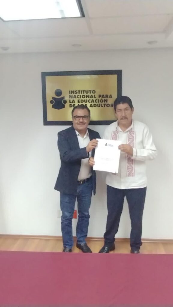 Elesban Aparicio Cuiriz asume la dirección del INEA en Michoacán-2