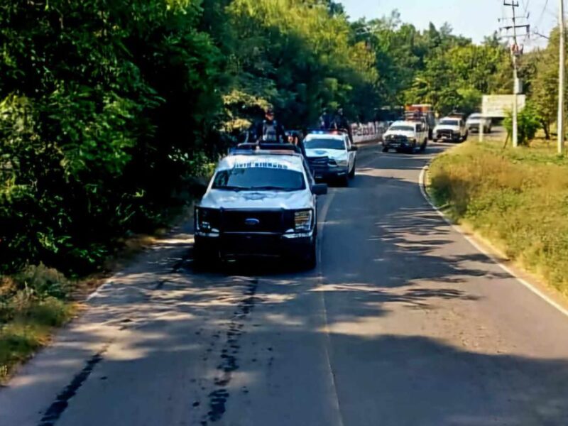 enfrentamientos en la periferia de Apatzingán delincuentes detenidos